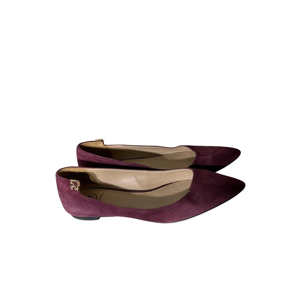 Tory Burch Burgundy Suede Pointed Toe‎ Flats Gold Logo Heel Size 7M Wine Plum